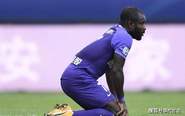 12, 克莱蒙降级边缘换帅寻求保级  